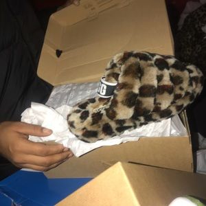 Ugg slipper slides